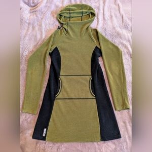 Melanzana Olive and Black Women's Top